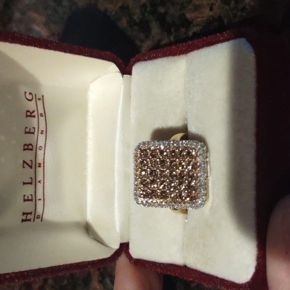 Champagne diamond ring, nwt, 2.25 ctw - Picture 6 of 7